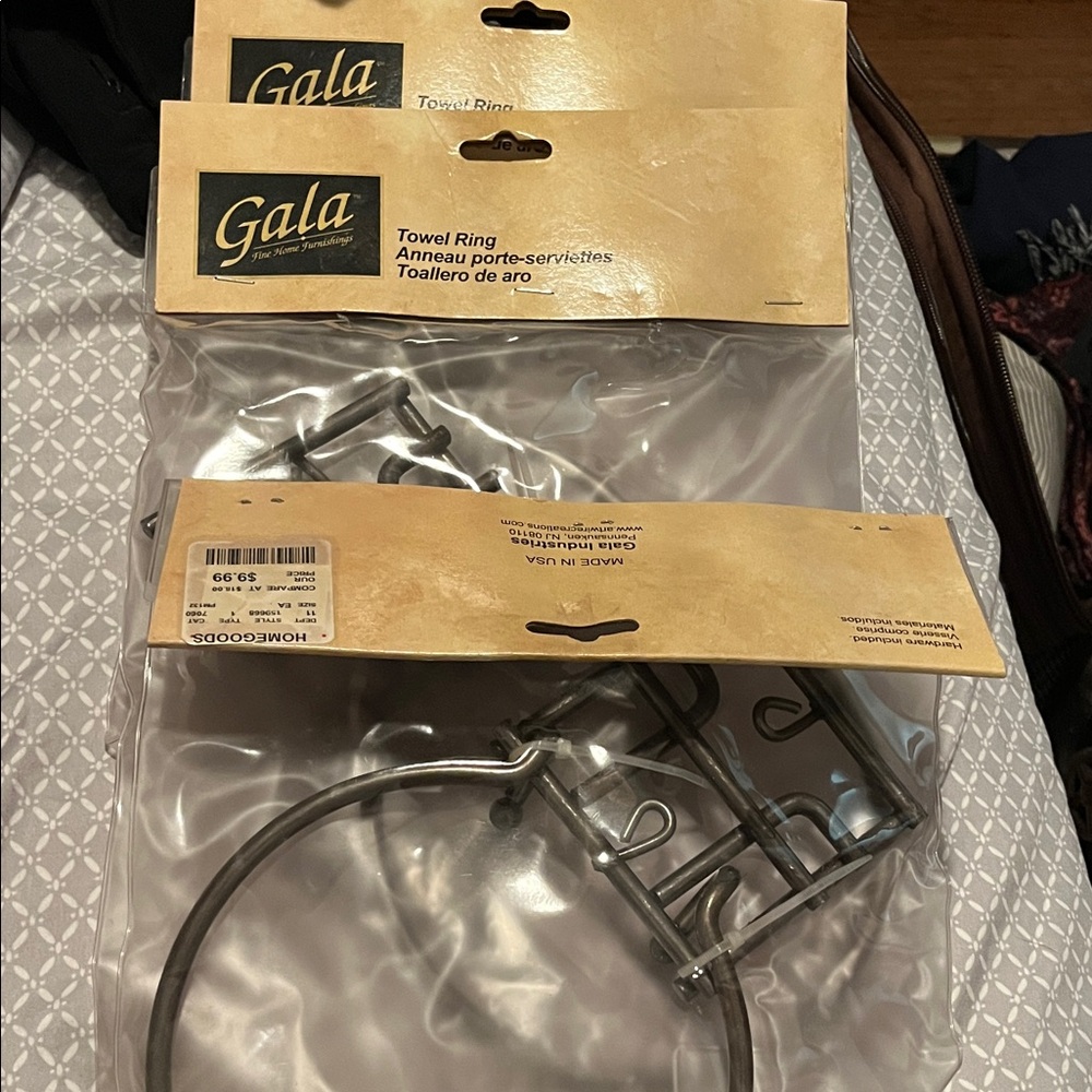 Set of 3 brand new Gala Towel Ring in Brushed Nickel - Picture 2 of 4